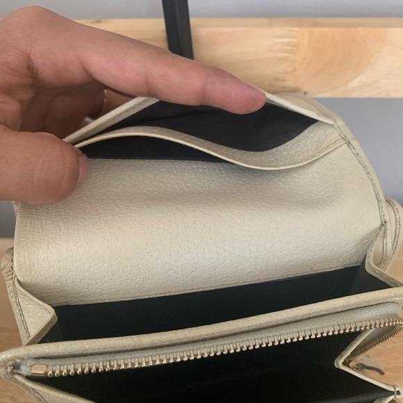 Gucci Supreme GG Canvas Snap Wallet with Biege Trim - Picture 6 of 10